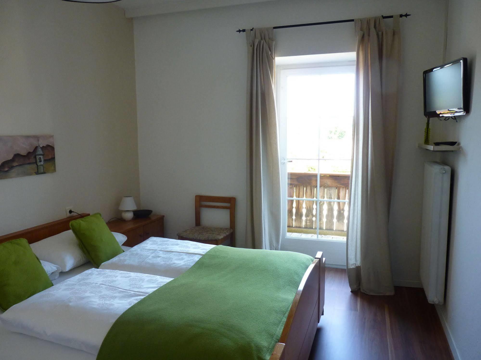 Gasthof Albergo Kreuzwirt Fie allo Sciliar Exterior photo